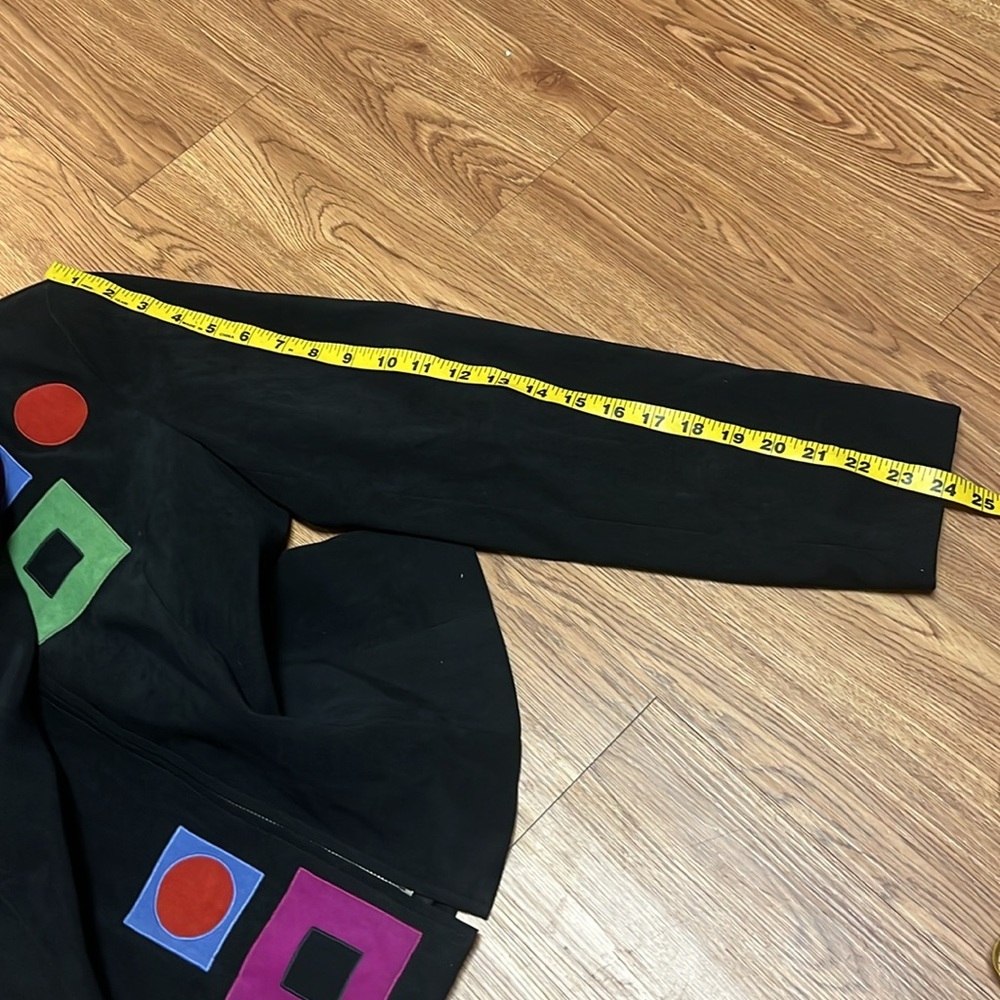 Black Zip-Front Jacket with Color-Block Appliqué - Picture 8 of 9